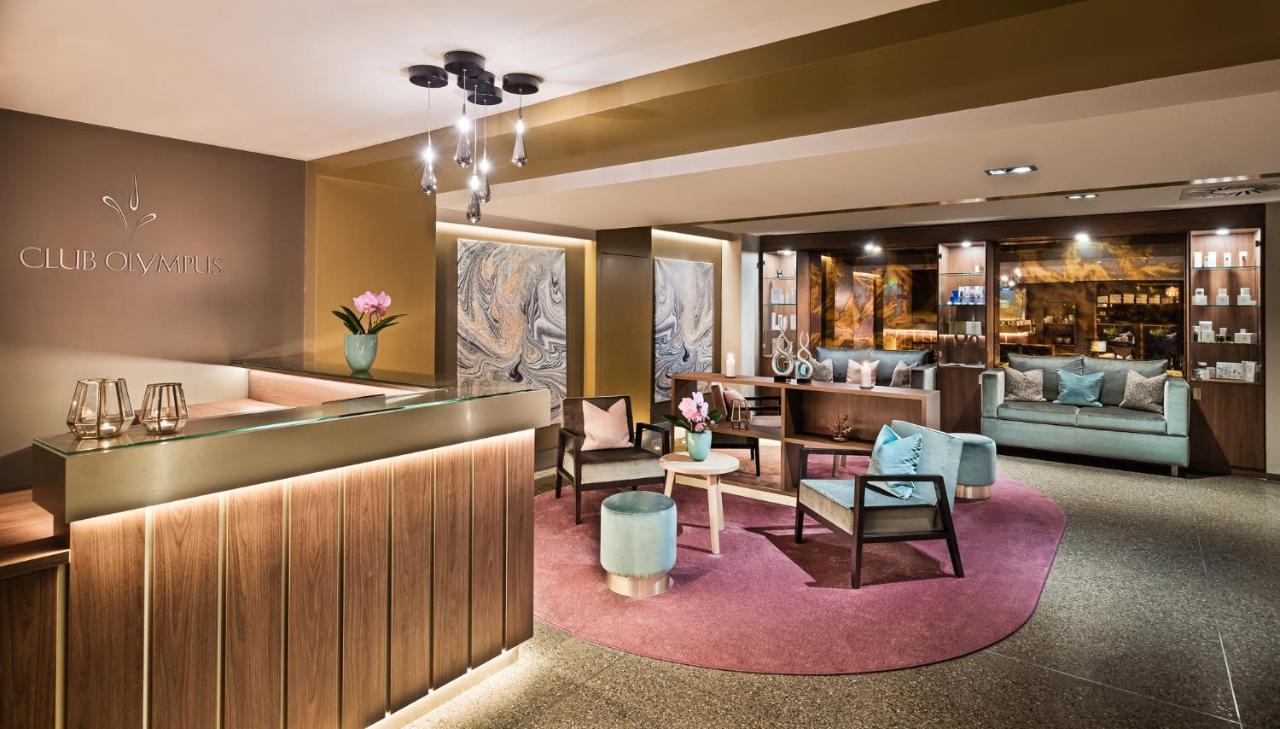 Conrad Hamburg Hotel Екстериор снимка The lobby of the hotel