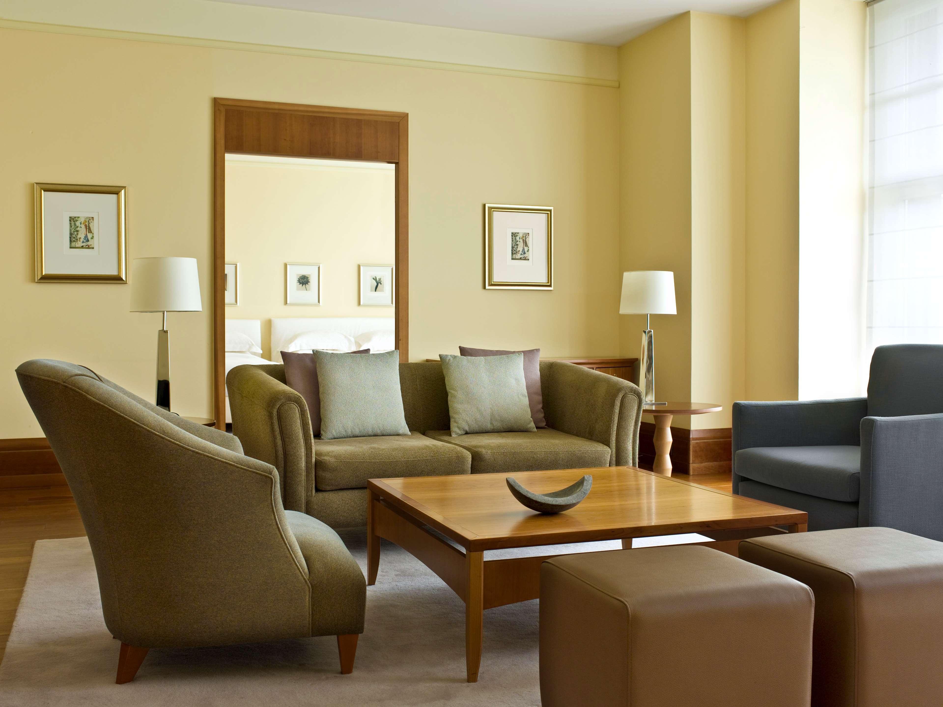 Conrad Hamburg Hotel Стая снимка A living room
