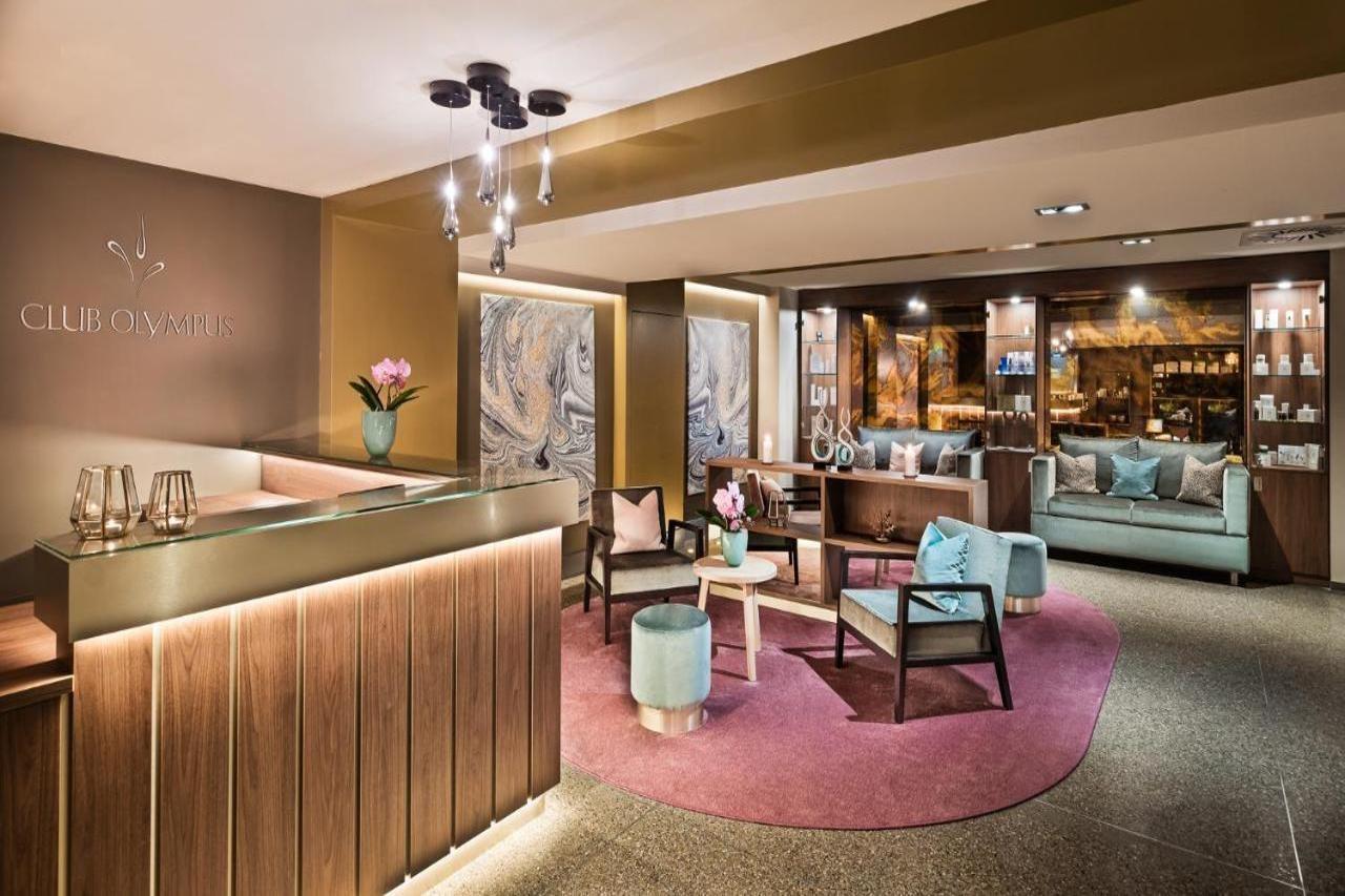 Conrad Hamburg Hotel Екстериор снимка The lobby of the hotel
